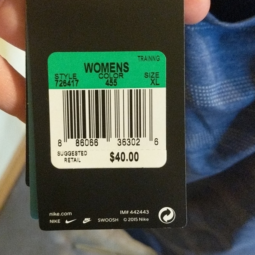 Nike Workout Tank. - Picture 3 of 3